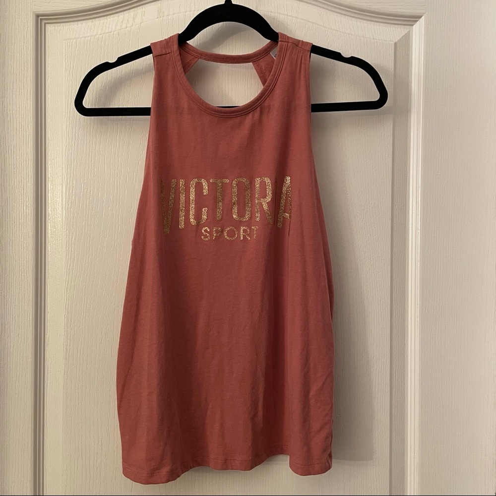 Victoria sport tank